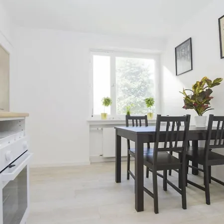 Schoene Schwabing 70m2 Sanierte Apartment *