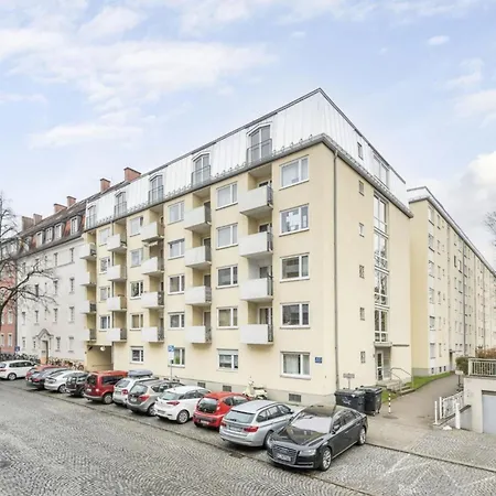 Apartment Schoene Schwabing 70m2 Sanierte